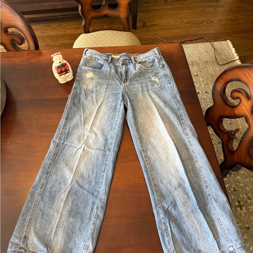 Anthropologie Blue Wide Leg Jeans Sz 30 distressed clean great Capsule Wardrobe